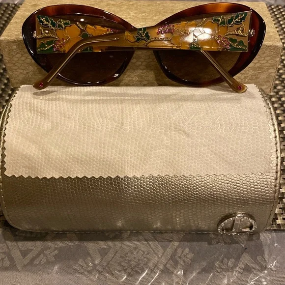 Judith Leiber | Accessories | Judith Lieber Handmade Italy  display picture 2